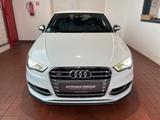 Audi S3 2.0 TFSI quattro/Feinnappa/NaviPlus/ohneOPF - Audi S3 mit Benzin-Antrieb: Sportwagen