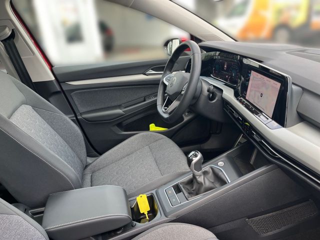 Golf VIII Variant 1.5 TSI MOVE LED+PANO+DCP+STHZ
