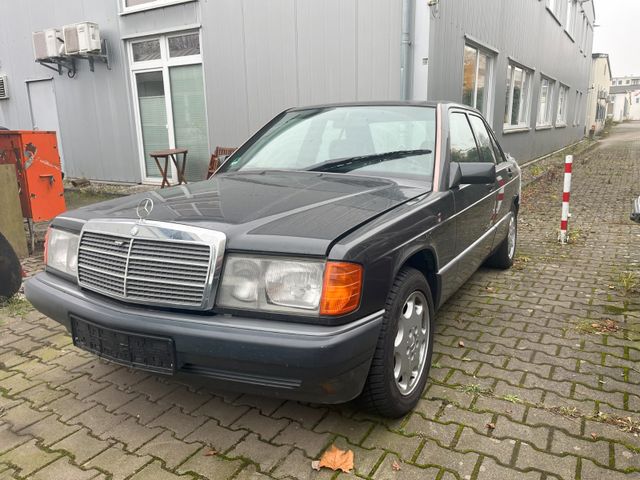 Mercedes-Benz 190 E 2.0