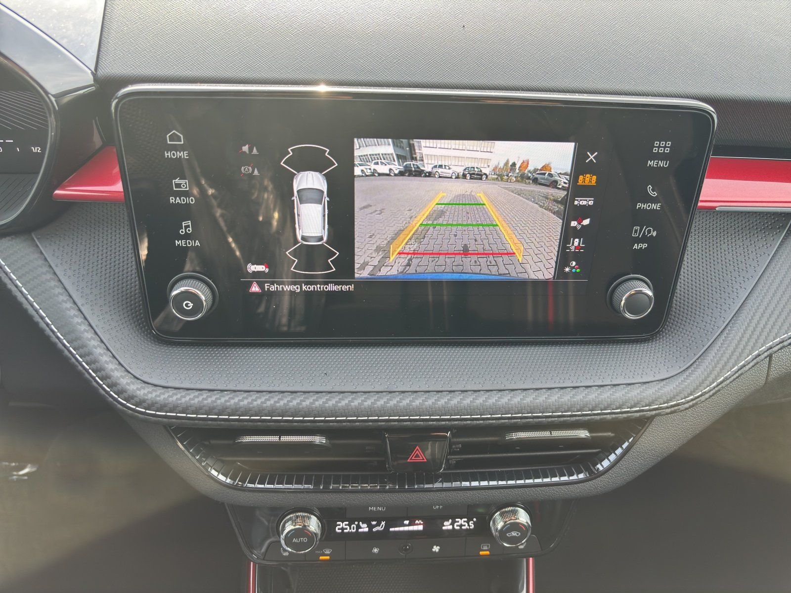 Fahrzeugabbildung SKODA Fabia Monte Carlo 1,0 TSI 85 kW DSG