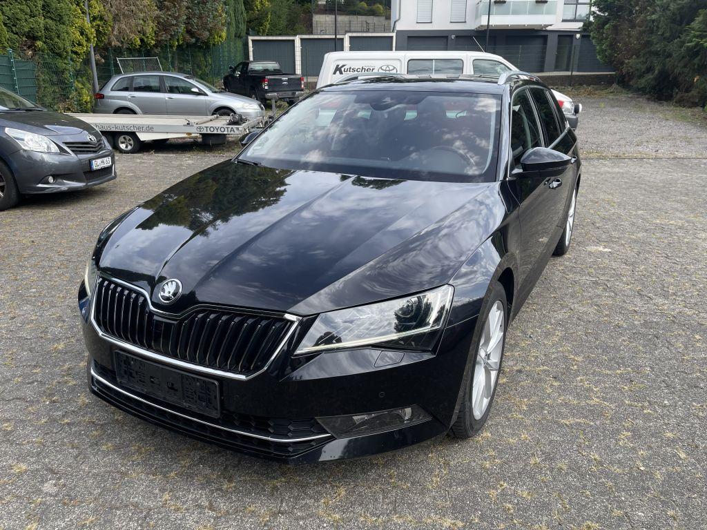 Skoda Superb Combi 2.0 TDI 4x4 Style *AHK*