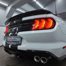 Ford Mustang - 12