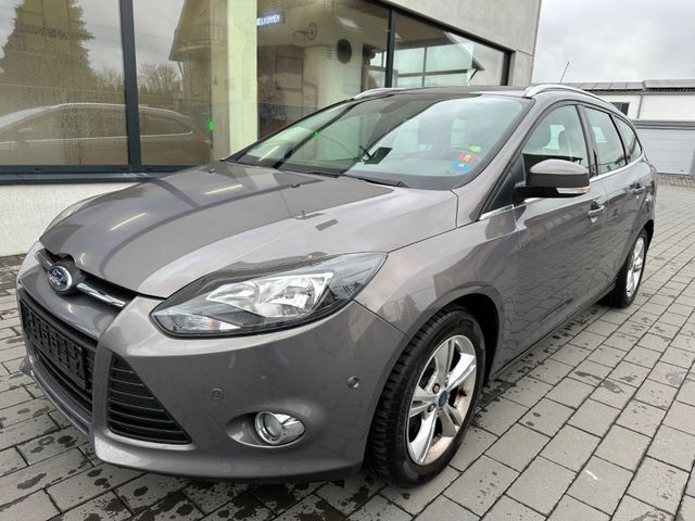 Ford Focus Turnier Champions Edition NAVI SHZ MFL