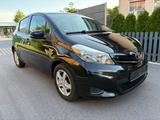Toyota Yaris Life 5 Türer/Kamera/Navi/Bluetooth
