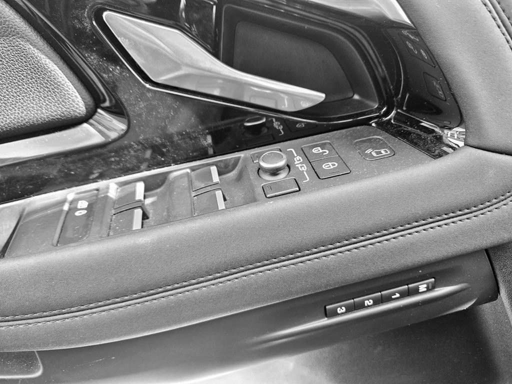 Land Rover Range Rover Evoque P250 AWD, Pano, HUD, AHK