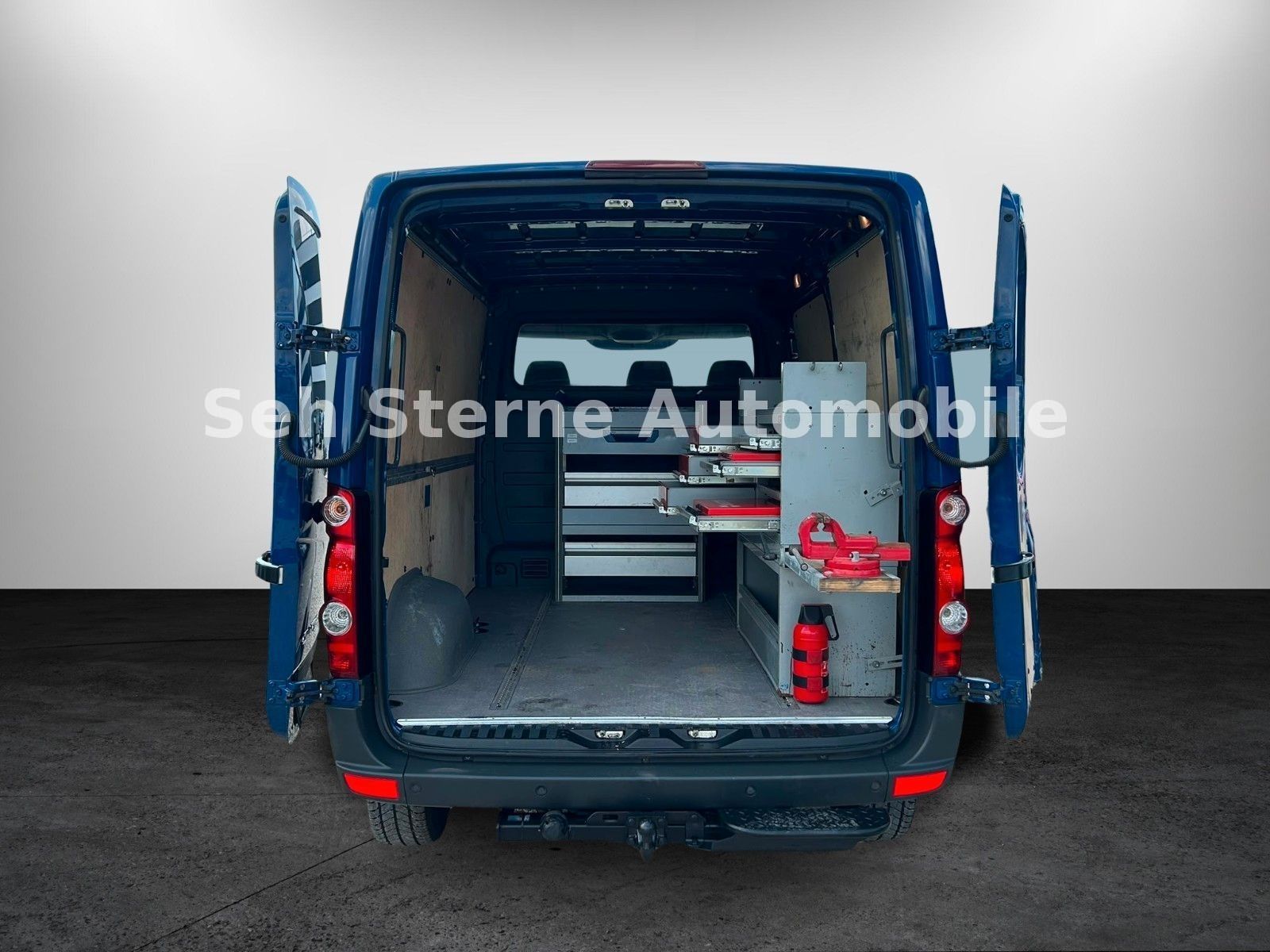 Volkswagen Crafter - 1