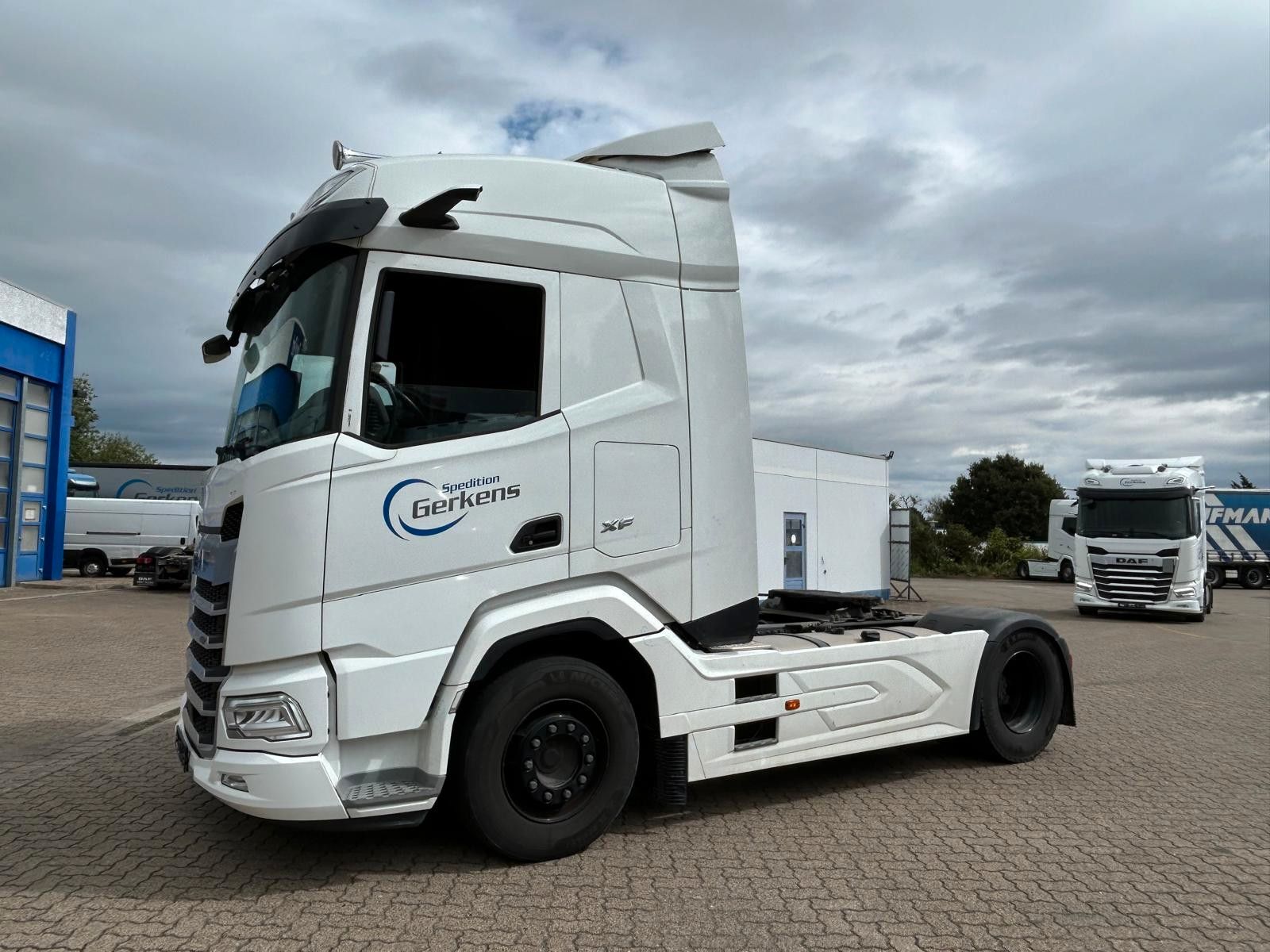 Fahrzeugabbildung DAF XF 410 FT, MX Brake, 134.000 km, Bj.2023