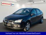 Ford Focus Lim. 2.0 Ghia - Ford Focus aus 2005: 2.0