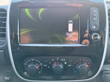 Renault Trafic - 11