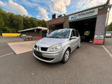 Renault Scenic Megane II - Renault Megane aus 2007 mit Diesel-Antrieb