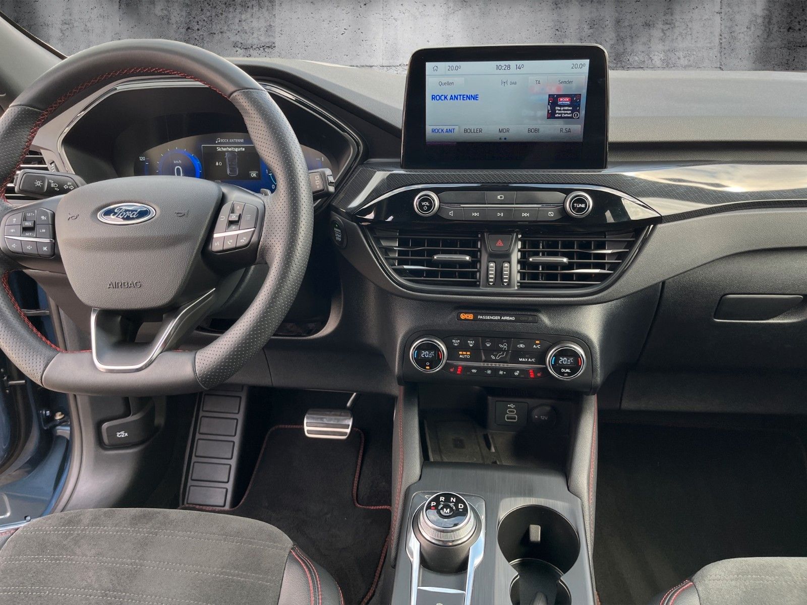 Fahrzeugabbildung Ford Kuga ST-Line X  4x4