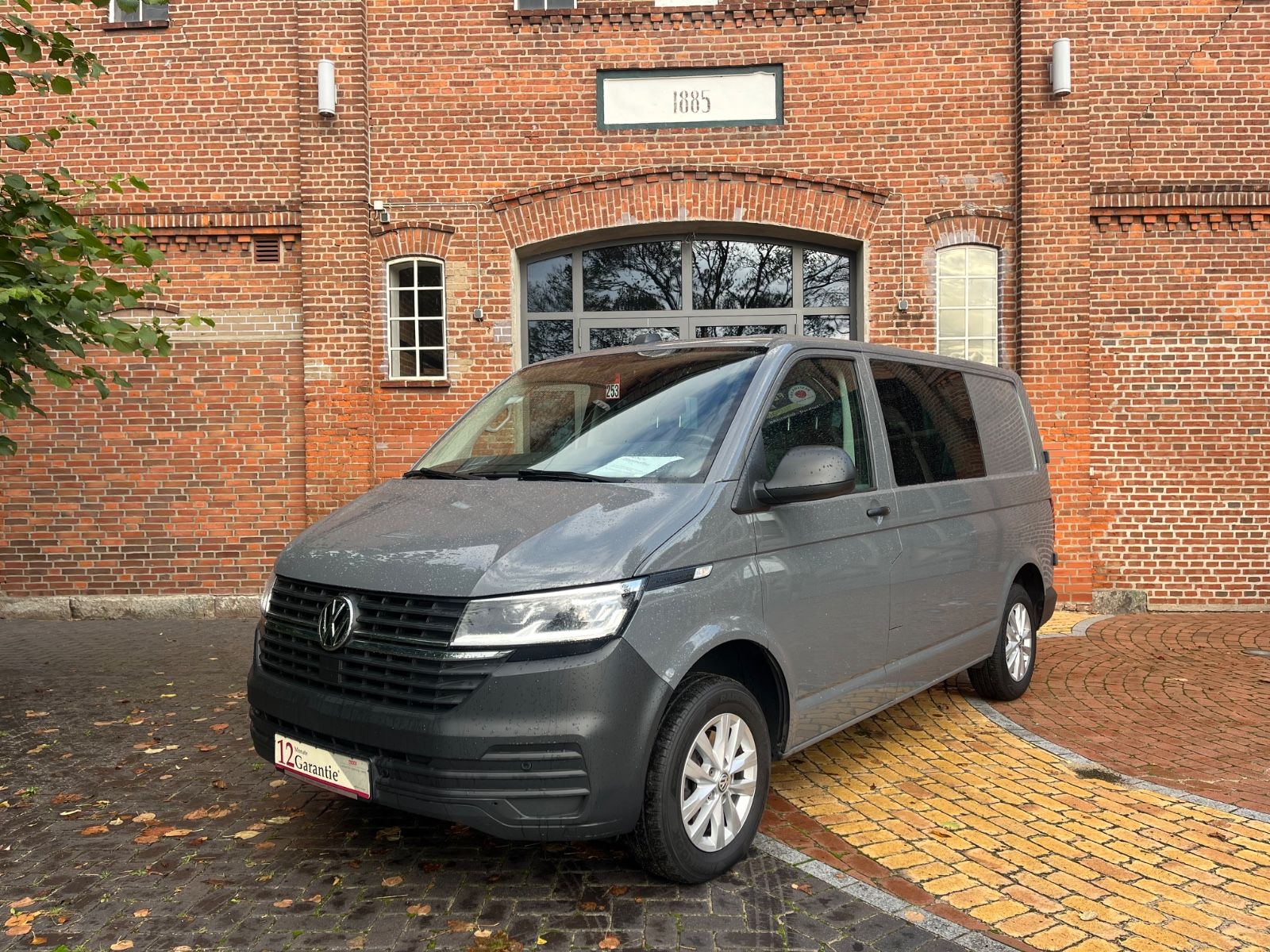 VW T6 Kombi  - Image 0 of 12