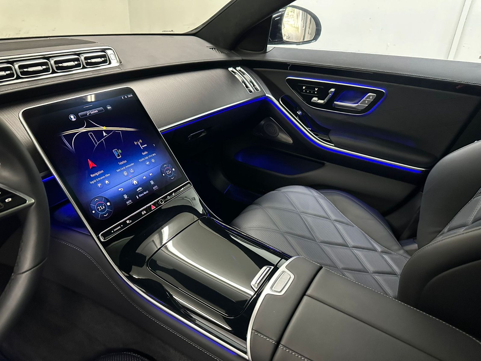 Fahrzeugabbildung Mercedes-Benz S 680 Maybach *PANORAMA*EXKLUSIV*Chaufferpaket*