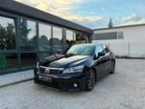 Lexus CT 200h*F Sport*Tempomat*Klimaautomatik*LED*Hybr - Lexus: L