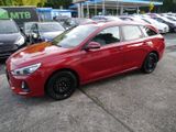 Hyundai i30 cw Family + - Hyundai i30 in Solingen
