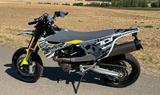 Husqvarna Supermoto 701 Akrapovic - HUSQVARNA SUPER MOTO