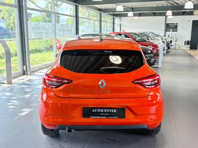 RENAULT Clio V Experience - Bild 6