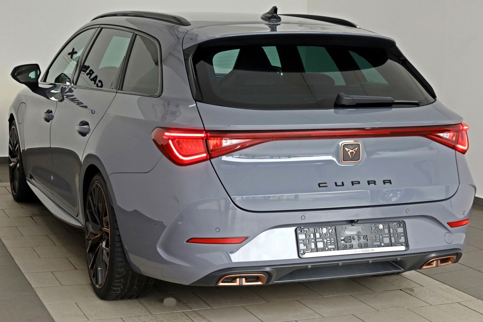 Fahrzeugabbildung CUPRA Leon Sportstourer TLeder,Navi,LED,ACC,Kamera,SH