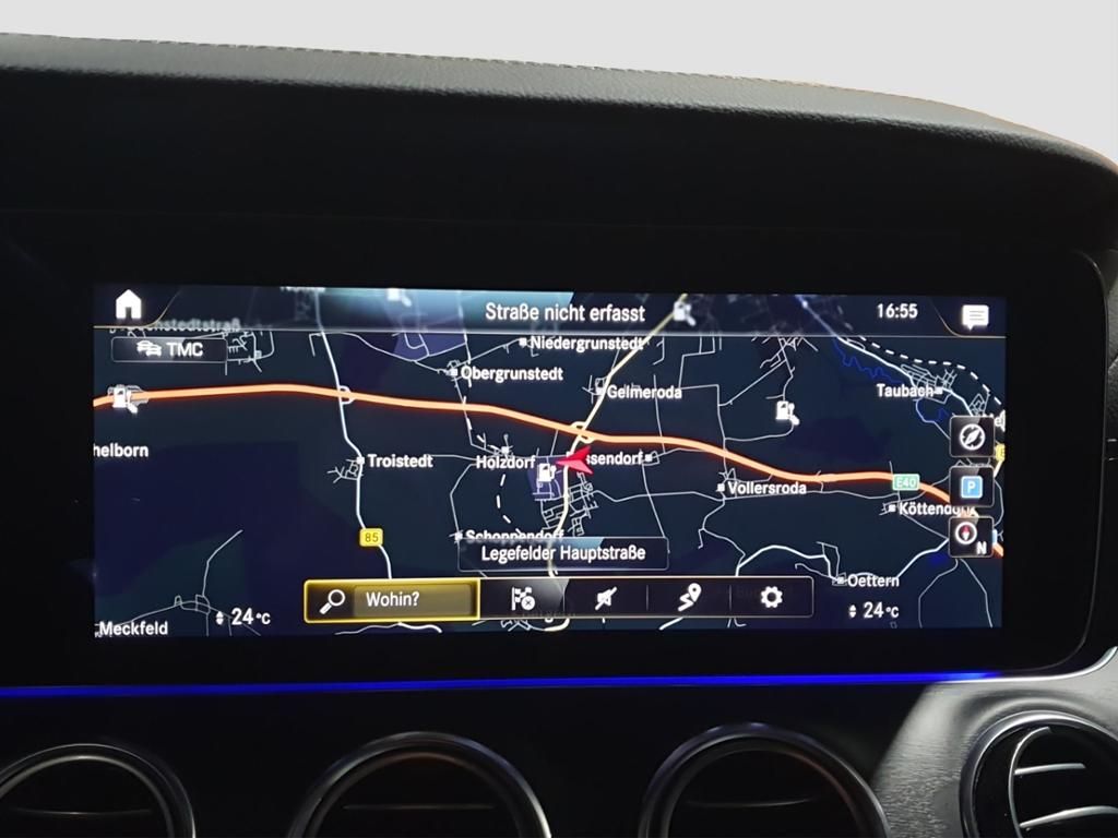 Fahrzeugabbildung Mercedes-Benz E 300 e T-Modell LED*HUD*Nav*MEMORY*Pano*PDC*360