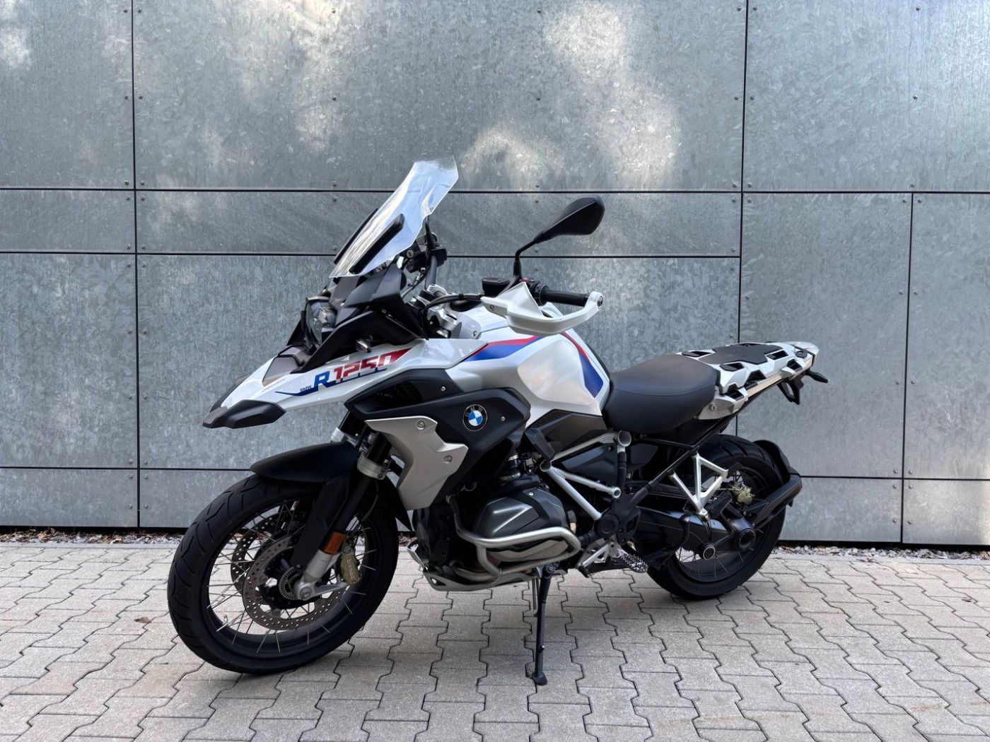 Fahrzeugabbildung BMW R 1250 GS Rallye Tieferlegung 4 Pakete