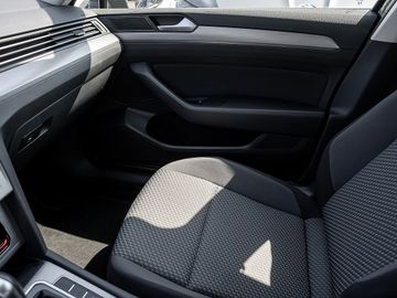 Volkswagen Passat Variant - 10