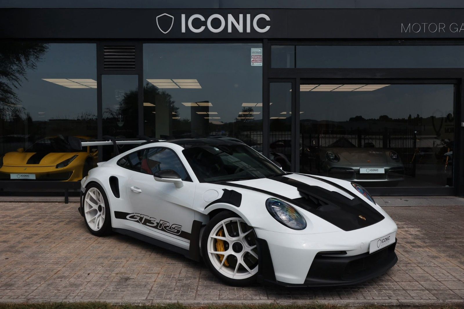 Porsche 992 GT3 RS WEISSACH