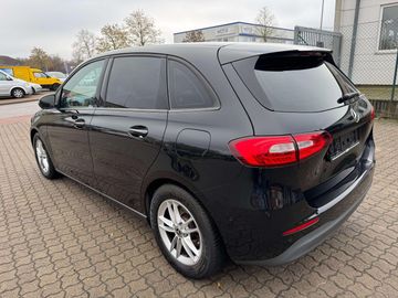 Mercedes B 180 - 6
