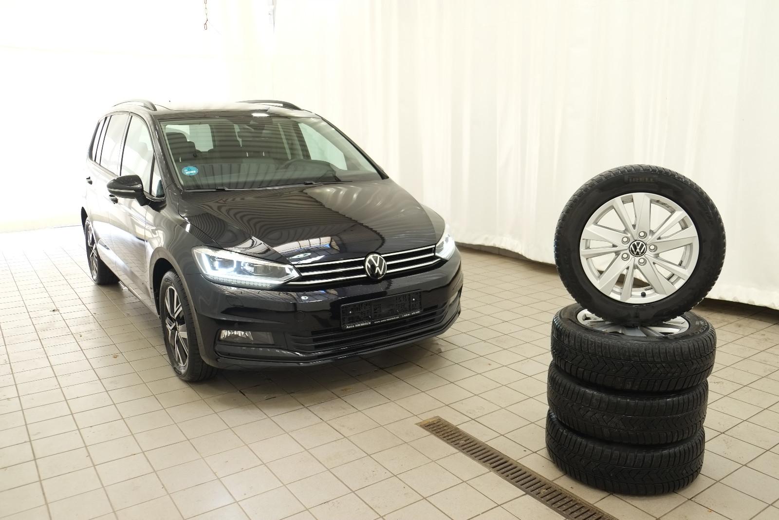 Volkswagen Touran Comfortline DSG Panorama AHK Dyna, Matrix