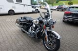 Harley-Davidson Road King Police 103 mit echter Police Ausstatt. - Offers matching your search criteria
