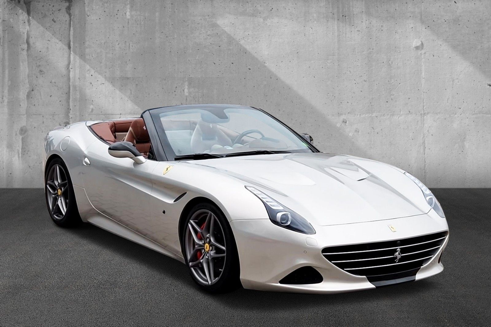 Fahrzeugabbildung Ferrari California T*Tailor Made*1of1*Sammler