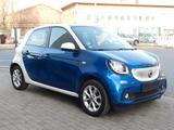 Smart ForFour forfour Basis 66 kW - blaue Smart ForFour