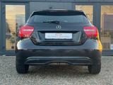 Mercedes-Benz A180 BlueEfficiency 1 HAND KLIMA PDC SERVO SHZ - Mercedes-Benz A 180: Kleinwagen