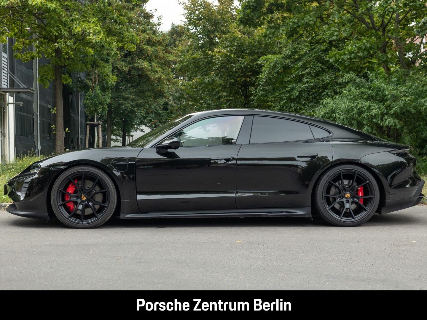 Porsche Taycan GTS InnoDrive Head-Up LED-Matrix BOSE imagem 2