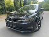 Volkswagen Polo VI Comfortline Automatik 1.Hand TÜV NEU - gebrauchte Kleinwagen in Aschaffenburg