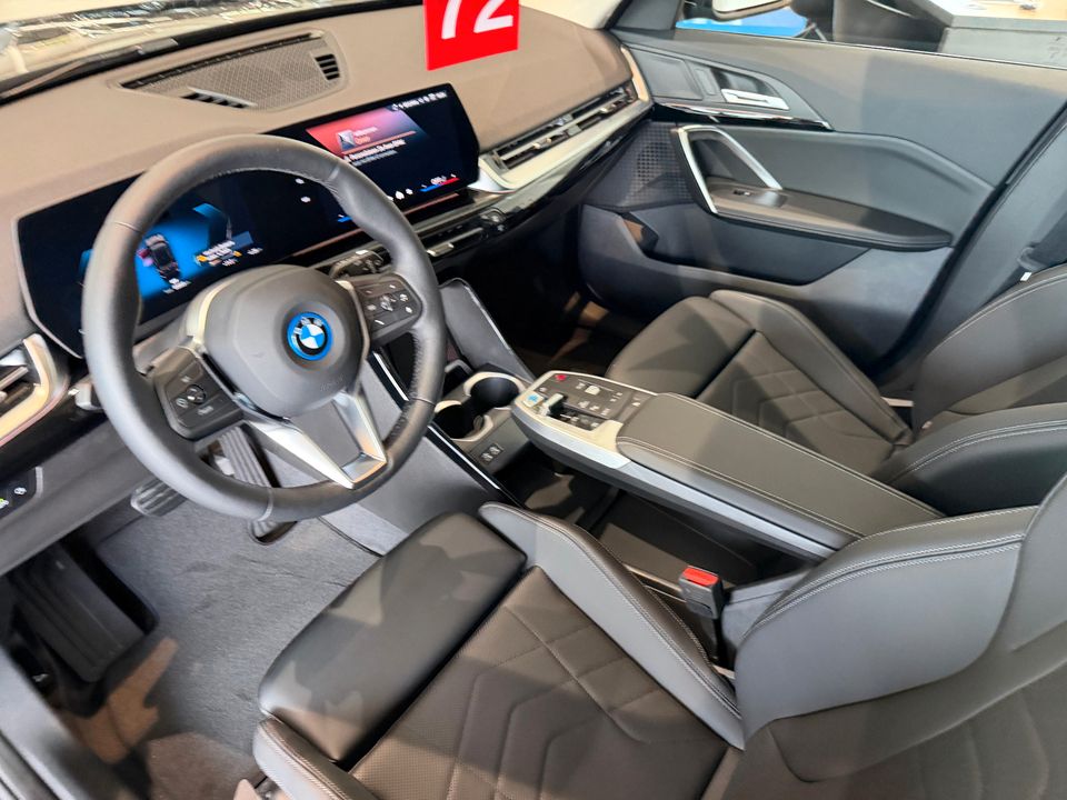 BMW iX1 - Bild 9