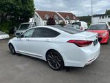 Hyundai Genesis 3.8 TÜV Neu*Allrad*Softclose* Head-up - Hyundai Genesis: Automatik