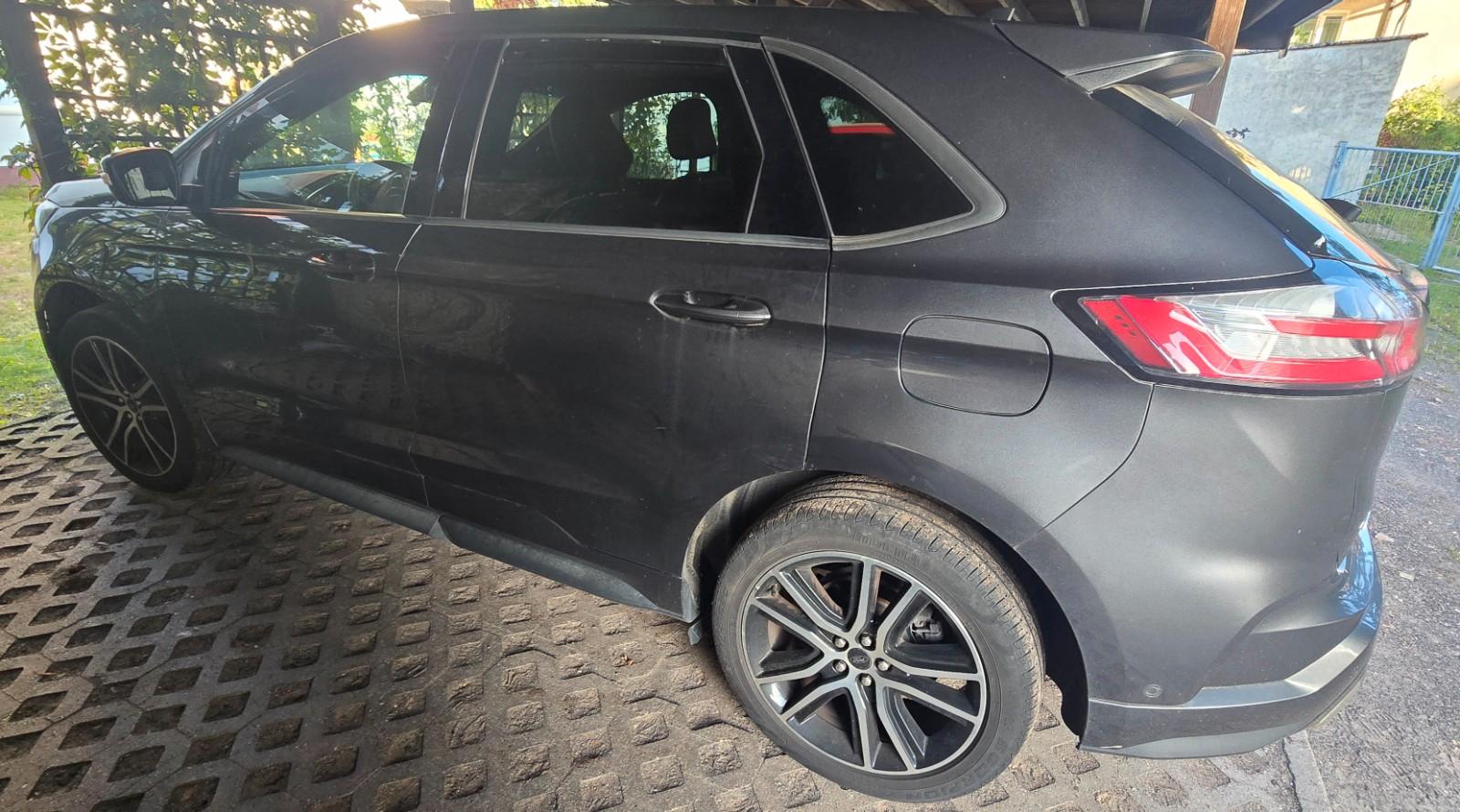 Ford Edge 2,0 l EcoBlue Bi-Turbo 4x4 ST-LINE Vollauss