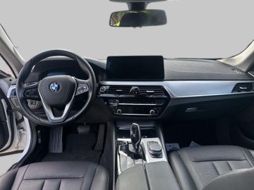BMW 520 - 5