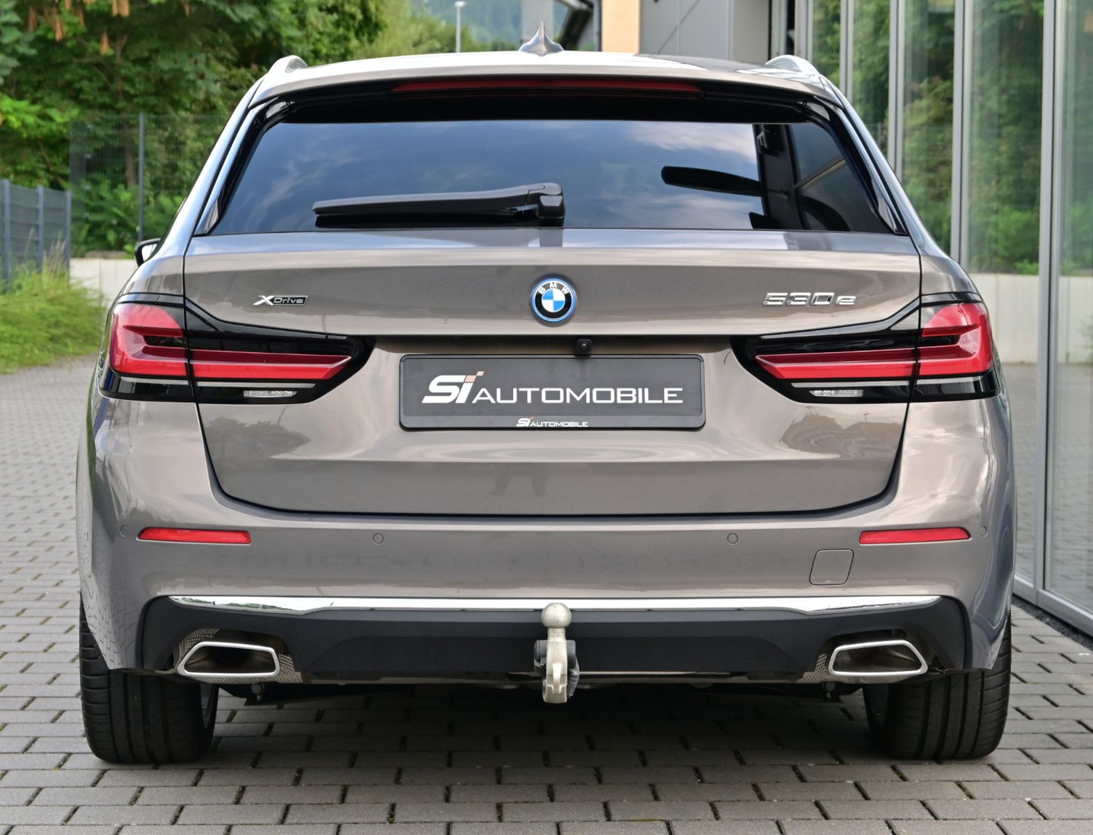 Fahrzeugabbildung BMW 530e xDr. Touring °UVP 107.885€°B&W°INDIVIDUAL°