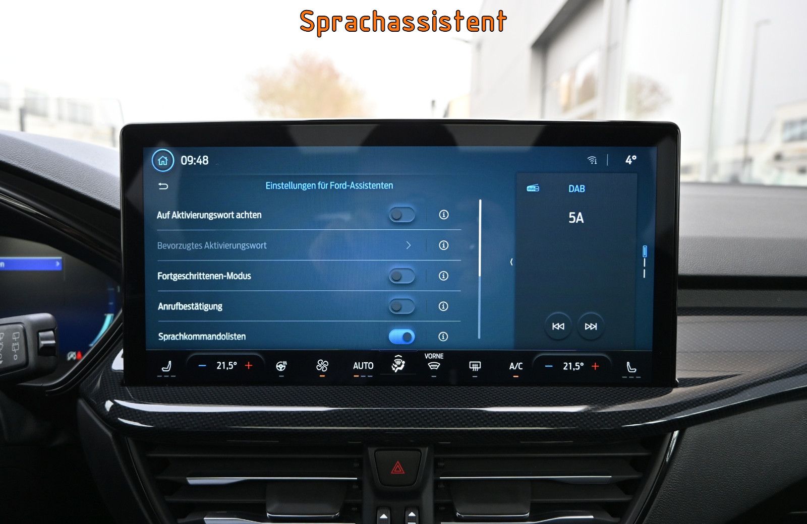 Fahrzeugabbildung Ford Focus 1.5D ST-Line X °ACC°B&O°HUD°PANO°STANDHEIZ