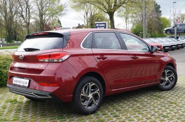 Hyundai i30 1.5T-GDI Hybrid48V DCT.NAVI-KAMERA-SHZG-PDC-