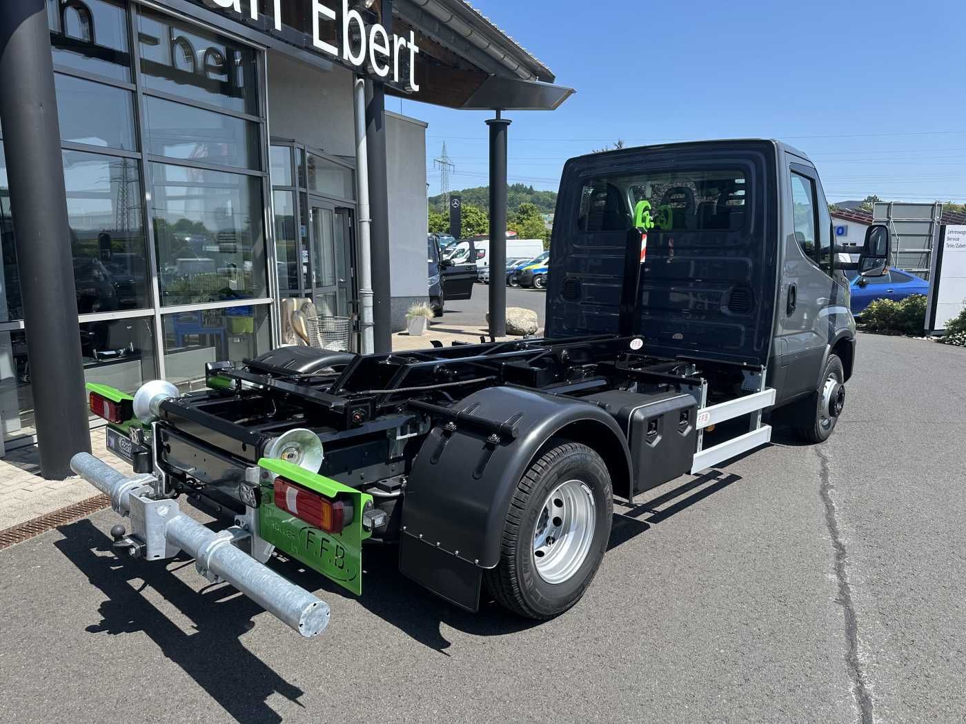 Fahrzeugabbildung Iveco Daily 70C18 H 3.0L *R3.750mm*AHK*Luft*Sperre*
