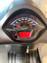 Vespa GTS 300 ABS SS 1.HD // inkl.AKRAPOVIC Auspuff - VESPA 300 GTS