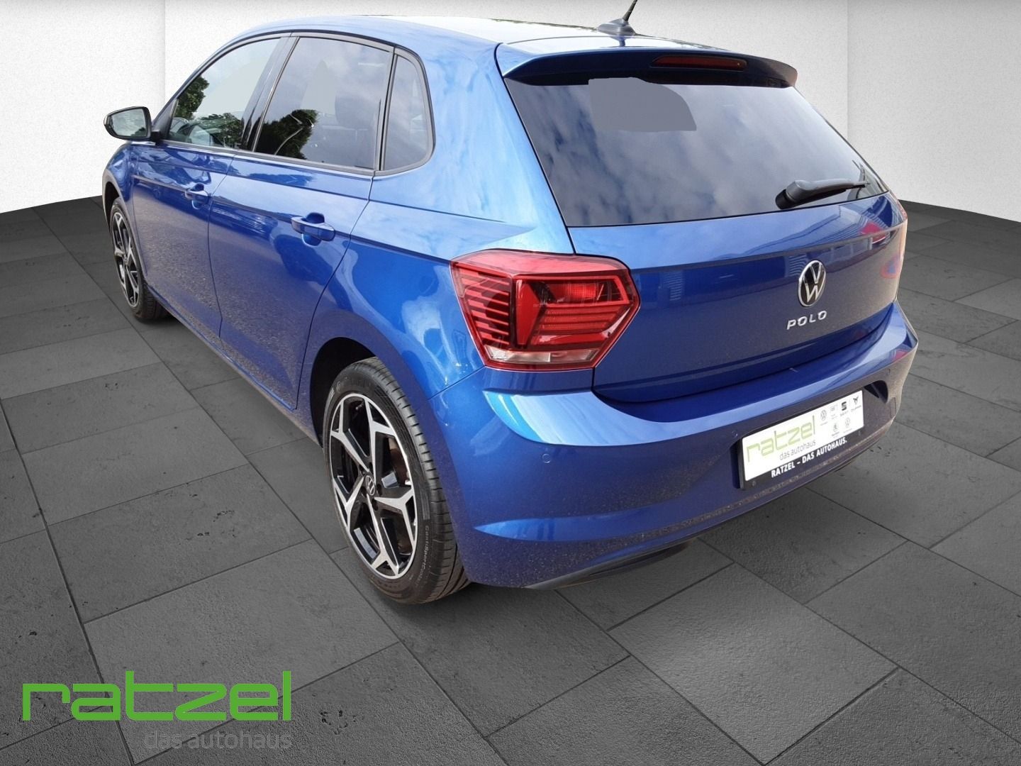 Fahrzeugabbildung Volkswagen Polo VI Highline 1.5 TSI DSG Highline AHK ACC PD