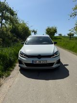 Volkswagen Golf 2.0 TSI 213kW OPF DSG GTI TCR GTI TCR  - Volkswagen Golf: Tcr GTI