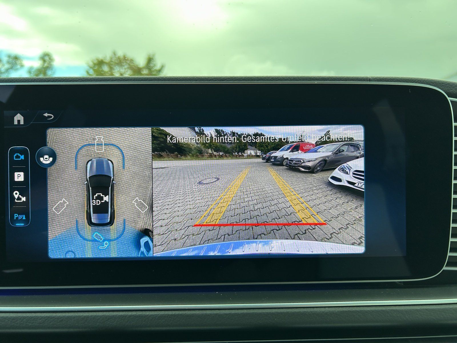 Fahrzeugabbildung Mercedes-Benz GLE 300 d 4MATIC AMG 360° PANO 22" MULTIBEAM