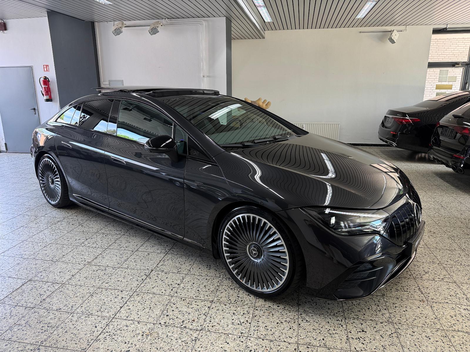 Mercedes-Benz EQE 53 AMG 4Ma AMG+NIGHT HYPER/LED/PSD/LM21/360°