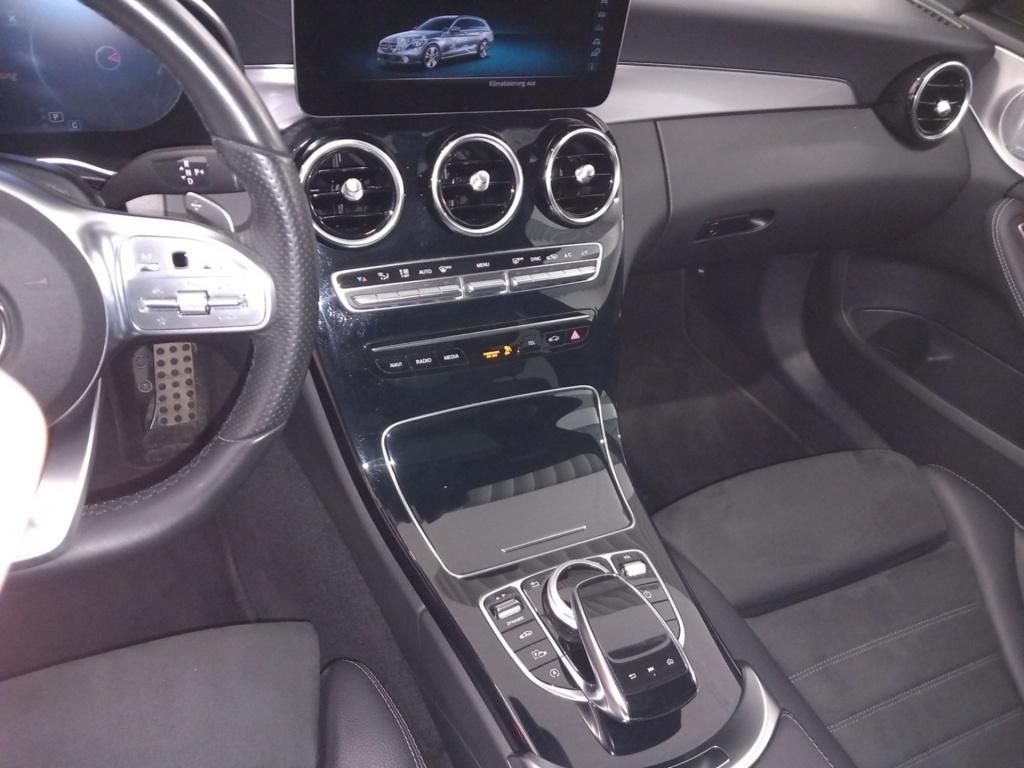 Fahrzeugabbildung Mercedes-Benz C 300 d 4MATIC T-Modell *SD*Navi*PDC*SpurW*LED