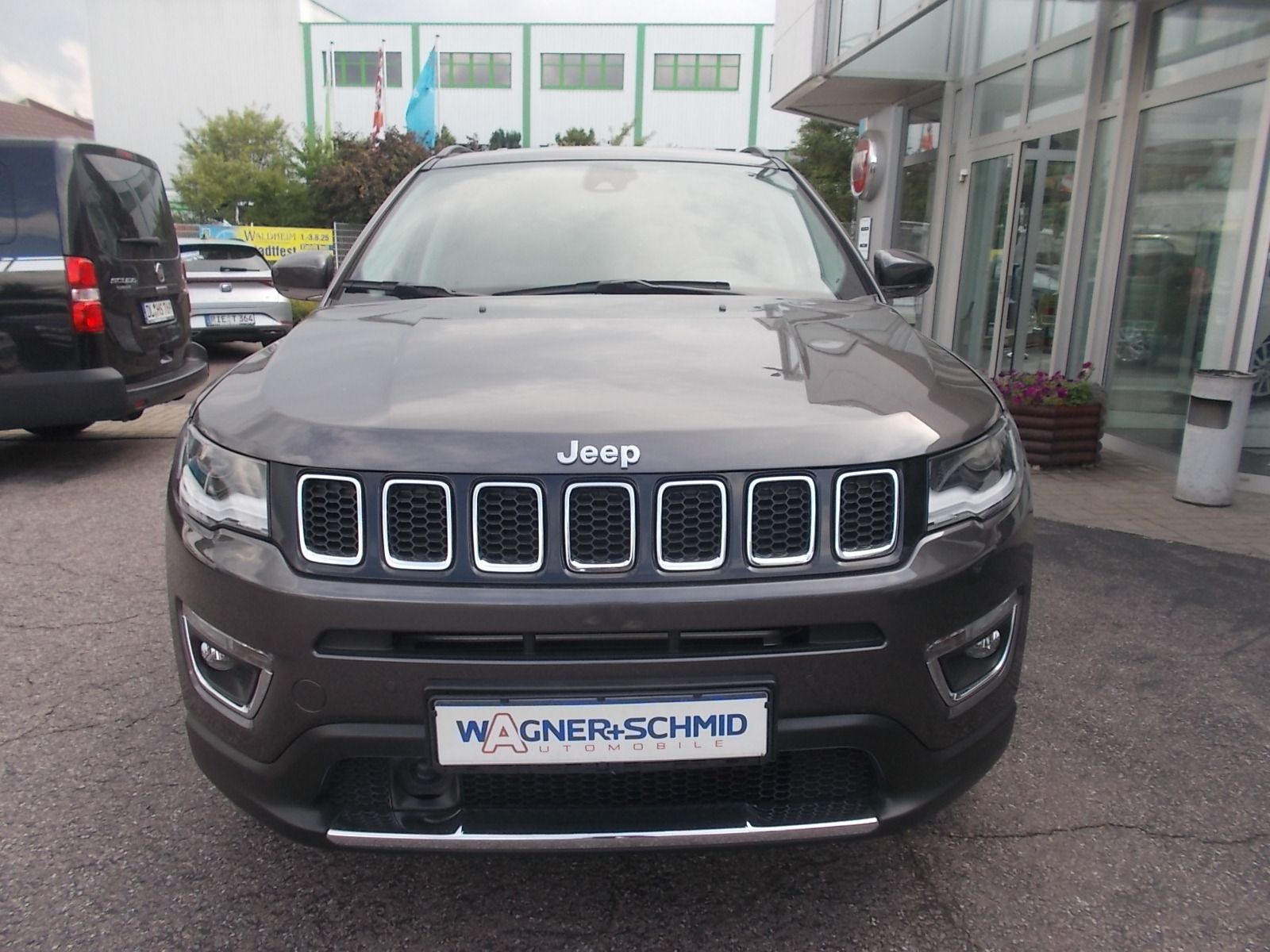 Fahrzeugabbildung Jeep Compass Limited 1.3 MultiAir FWD