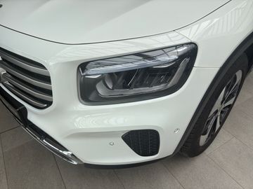 Mercedes GLB 200 - 2